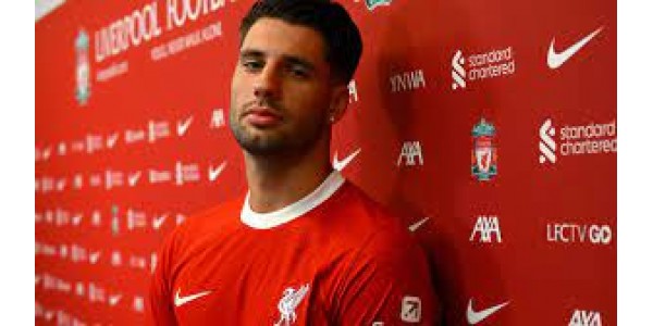 Szoboszlai sluit zich aan bij Liverpool